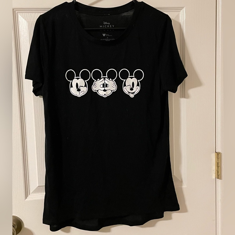 Disney Mickey Mouse T-Shirt